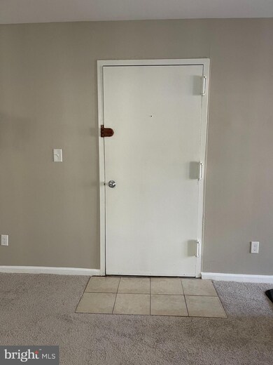 5913 Prince James Dr unit 29, Springfield, VA 22152 - photo 6