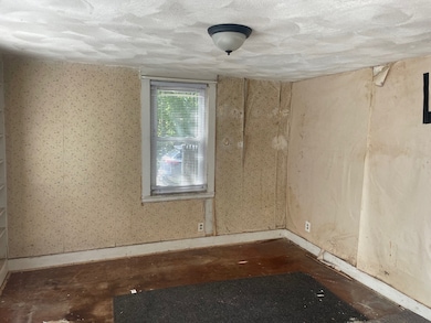 3216 N Main St, Fall River, MA 02720 - photo 5