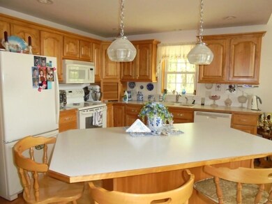 130 West St, Biddeford, ME 04005 - photo 6