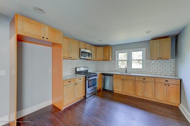 12 Pharo St, Neptune, NJ 07753 - photo 3