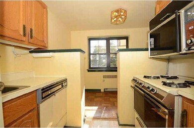 346 E Lancaster Ave unit 201, Wynnewood, PA 19096 - photo 7