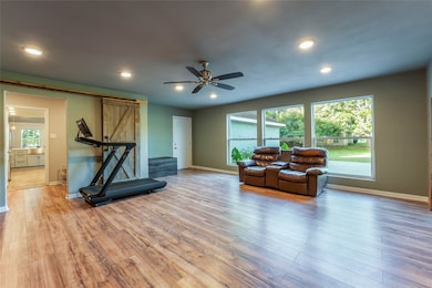 7201 Williams Rd, Pearland, TX 77584 - photo 4