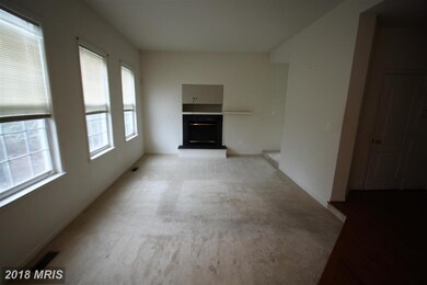 10233 Warfield St, White Plains, MD 20695 - photo 6