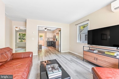 322 S Commerce St, Centreville, MD 21617 - photo 4