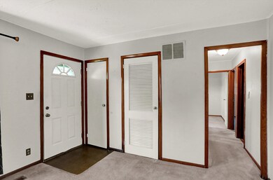 240 Whiteland Rd, Whiteland, IN 46184 - photo 4