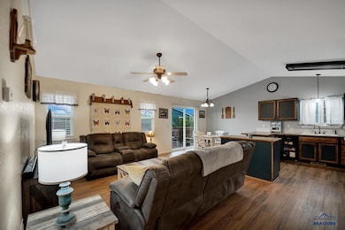 7219 Savannah Ln, Summerset, SD 57718 - photo 6