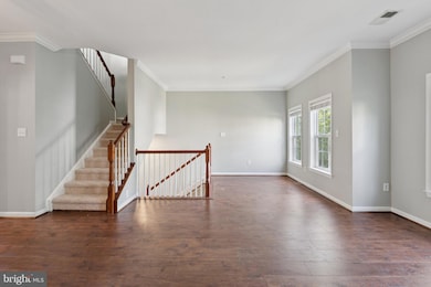 7072 Little Thames Dr, Gainesville, VA 20155 - photo 4