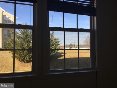 10332 Lantern Ln, Hagerstown, MD 21740 - photo 6