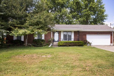 571 Harrison Cir, Mount Washington, KY 40047 - photo 2