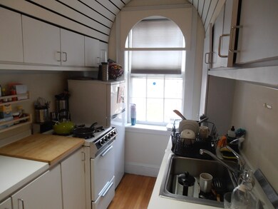 285 Harvard St unit 409, Cambridge, MA 02139 - photo 2