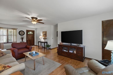 295 Cathy Dr, New Market, AL 35761 - photo 7