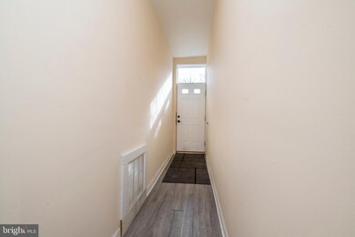 826 W Lombard St unit 100, Baltimore, MD 21201 - photo 3