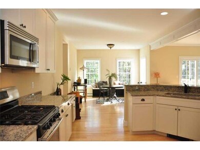 Kitchen. perfect breakfast nook or...