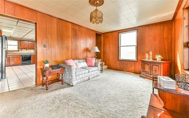 1007 Howard St, West Newton, PA 15089 - photo 5
