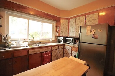 26 Grand St, Worcester, MA 01610 - photo 5