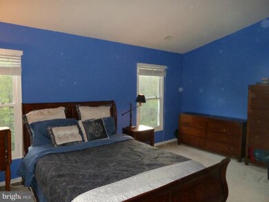 1527 Templeton Place, Rockville, MD 20852 - photo 2