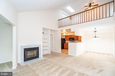 11713I Karbon Hill Ct unit 705A, Reston, VA 20191 - photo 3