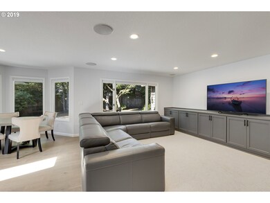 5685 Charles Cir, Lake Oswego, OR 97035 - photo 7