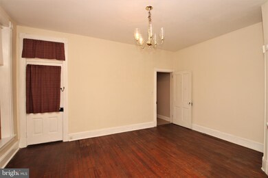 138 E Washington St, Hagerstown, MD 21740 - photo 7