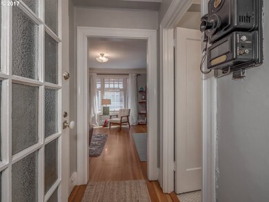 Entrance/Foyer