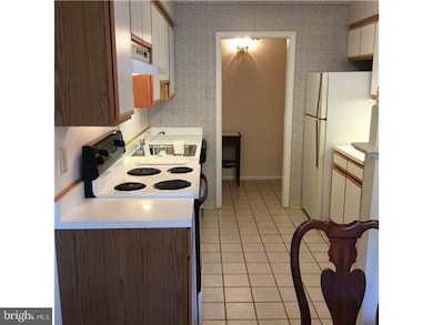 222 E Montgomery Ave unit 101, Ardmore, PA 19003 - photo 6