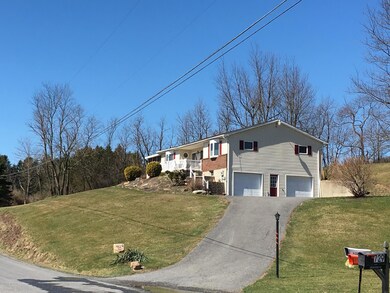729 Golf Rd, Tamaqua, PA 18252 - photo 3