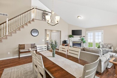 2905 Devonshire Cir, Woodbury, MN 55125 - photo 6