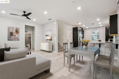 7506 Clear Lake Aly, Sacramento, CA 95829 - photo 4