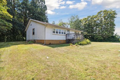 03-8488-48th-Ave-Covert-MI-49043-WindowS