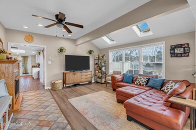 201 Union Ave, Lakehurst, NJ 08733 - photo 6