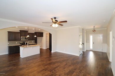 107 Back Cedar Ln - Living Room 2