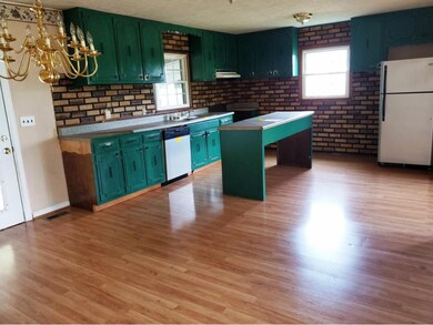 Kitchen dinning combo
