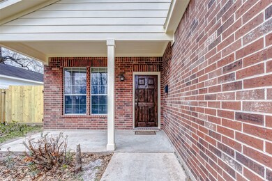 7022 Eastwood St, Houston, TX 77021 - photo 6