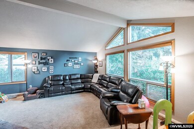 1369 Meriweather Ct SE, Salem, OR 97306 - photo 4