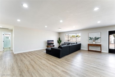 5500 Avenida Vaquero, Las Vegas, NV 89108 - photo 5