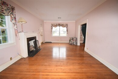 2801 Avenue I, Bay City, TX 77414 - photo 2