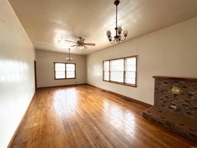 162 S 10th Ave, Piggott, AR 72454 - photo 7