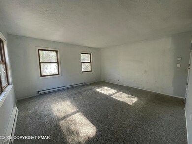 9685 Stony Hollow Dr, Tobyhanna, PA 18466 - photo 3