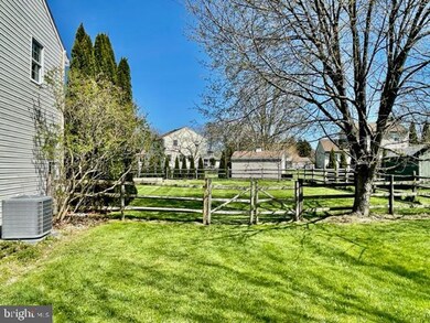 115 Goldfinch Ln, Honey Brook, PA 19344 - photo 5