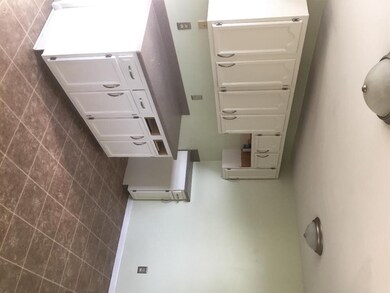 816 Upland Ave, Reading, PA 19607 - photo 3