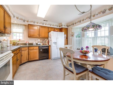 675 Cascade Dr S, Mount Laurel, NJ 08054 - photo 7