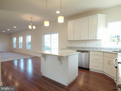 25 Regiment Dr unit 35, Gettysburg, PA 17325 - photo 4