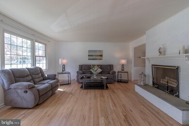 3213 Cardiff Dr, Wilmington, DE 19810 - photo 4