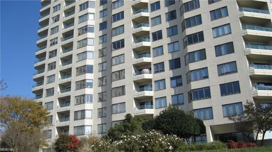 Windward Towers unit 5G, Newport News, VA 23607 - photo 2