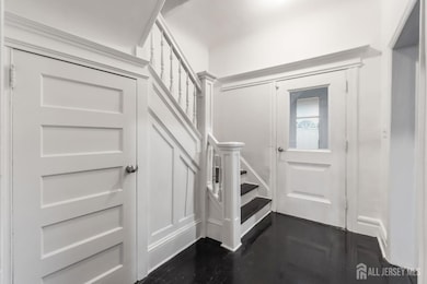 21-23 Leslie St unit 23, Newark, NJ 07108 - photo 2