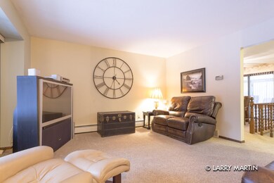 6720 Burlingame_5