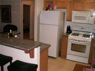 Kitchen island and bar top with stools for nice ar