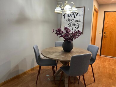 912 Hawthorne St unit 106, Alexandria, MN 56308 - photo 2