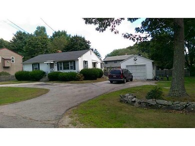885 Middlebridge Rd, Wakefield, RI 02879 - photo 3