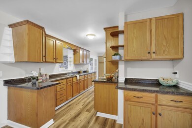 7372 Wending Ct S, Jacksonville, FL 32244 - photo 6